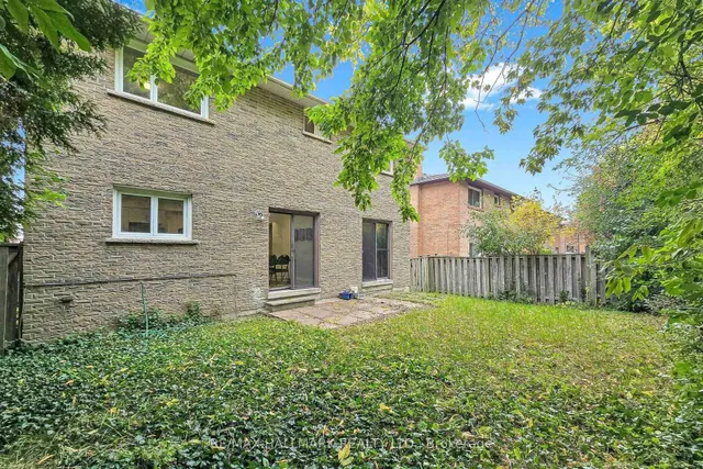 22 Pining Rd, Markham 5