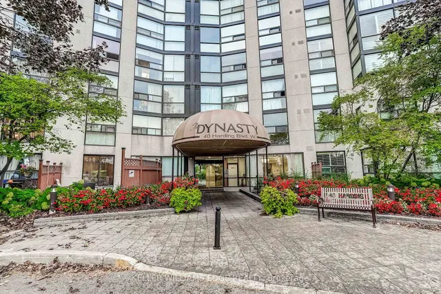 40 Harding Blvd #603, Richmond Hill 3