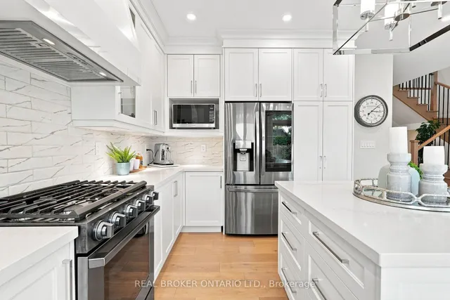 24 Cemetery Rd, Uxbridge 5