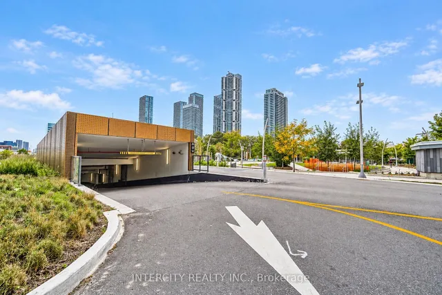 2920 Highway 7 #2604, Vaughan 5