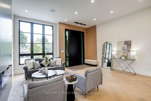 202 Carlton Rd, Markham 4