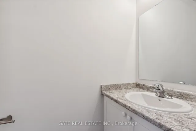 27 Moneypenny Pl, Vaughan 4