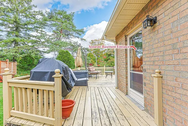 20 Simmons Cres, Aurora 3