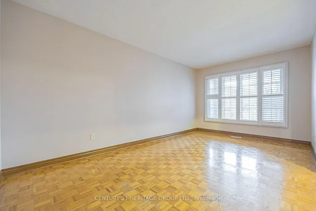 100 Adrianno Cres, Vaughan 3
