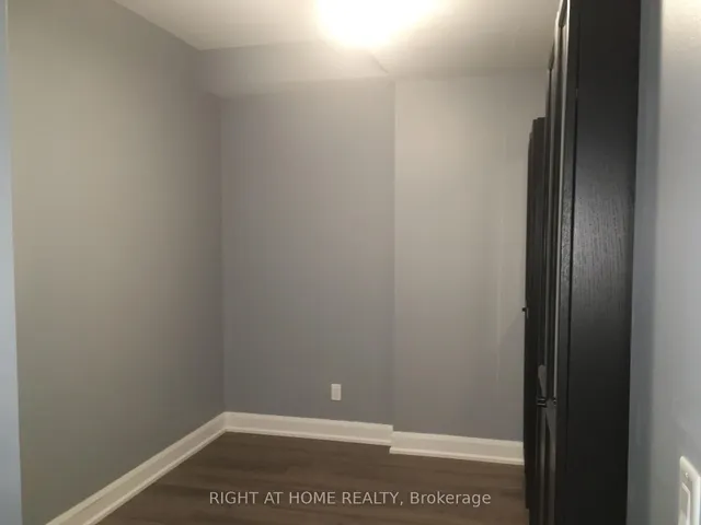 2910 Highway No, 7 Rd #312, Vaughan 4