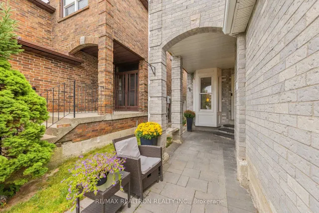 51 Chilmar Cres, Vaughan 2