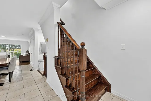 76 John W Taylor Ave, New Tecumseth 2