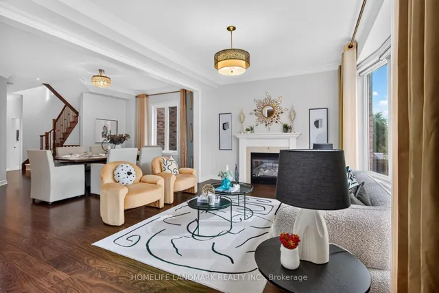 75 Estrella Cres, Richmond Hill 3