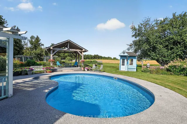 233 Wagg Rd, Uxbridge 3
