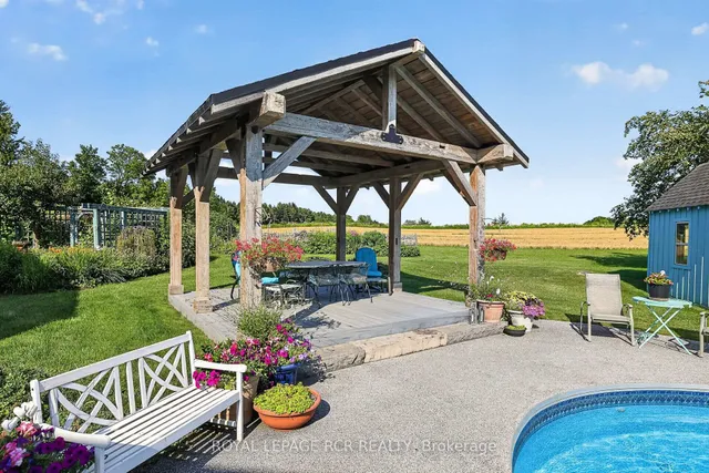 233 Wagg Rd, Uxbridge 5