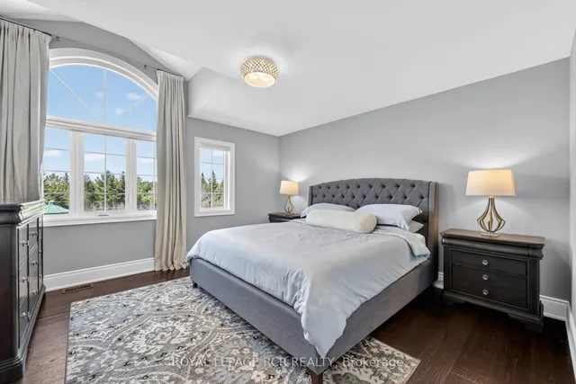 14 Emerald Heights Dr, Whitchurch-Stouffville 3