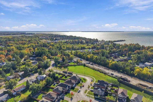 3 Pollock Ave, Brock 3