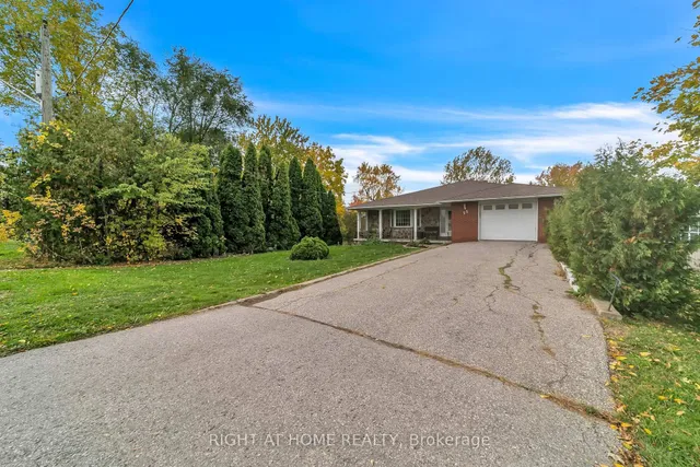 22 Hamilton Dr, Newmarket 2