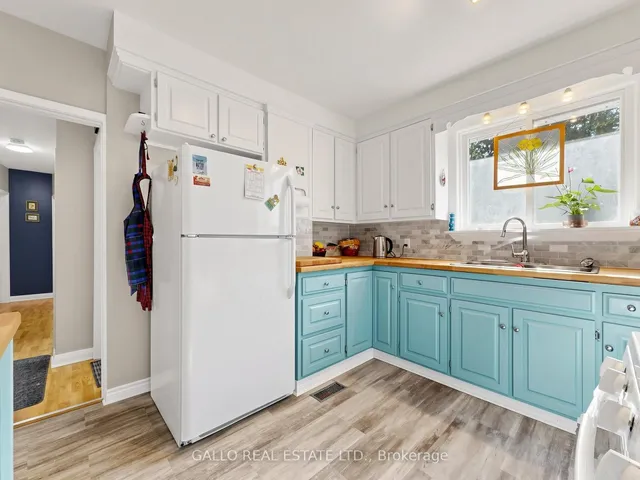 340 Boyer St, Whitchurch-Stouffville 4