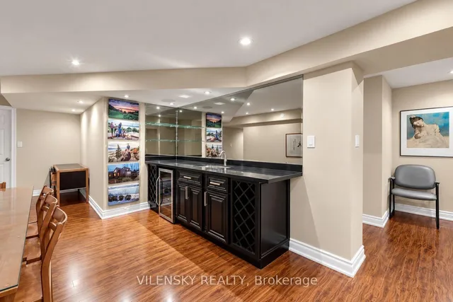 405 Athabasca Dr, Vaughan 4