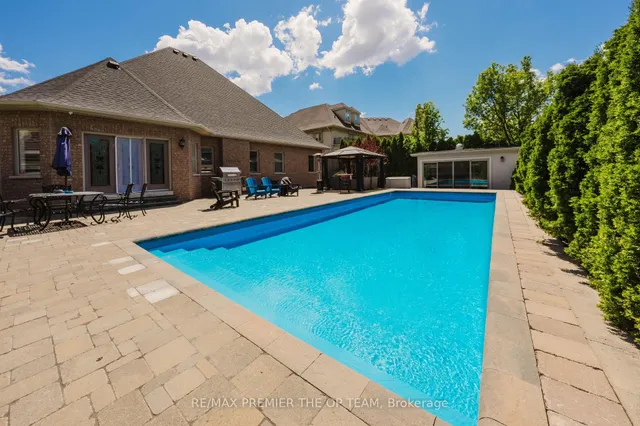 56 Park Ridge Dr, Vaughan 3