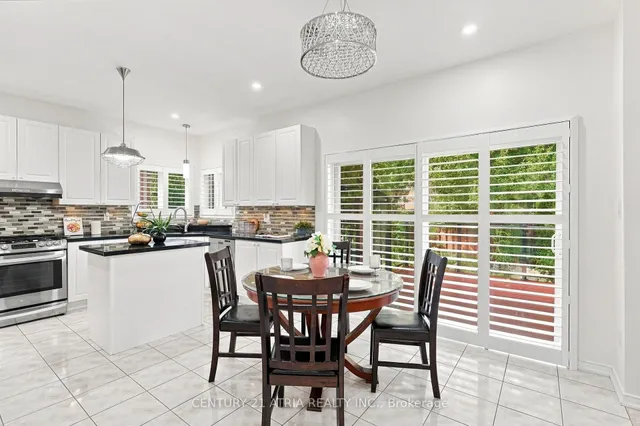 136 Rollinghill Rd, Richmond Hill 2