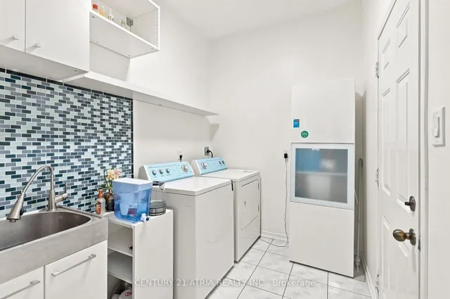136 Rollinghill Rd, Richmond Hill 5