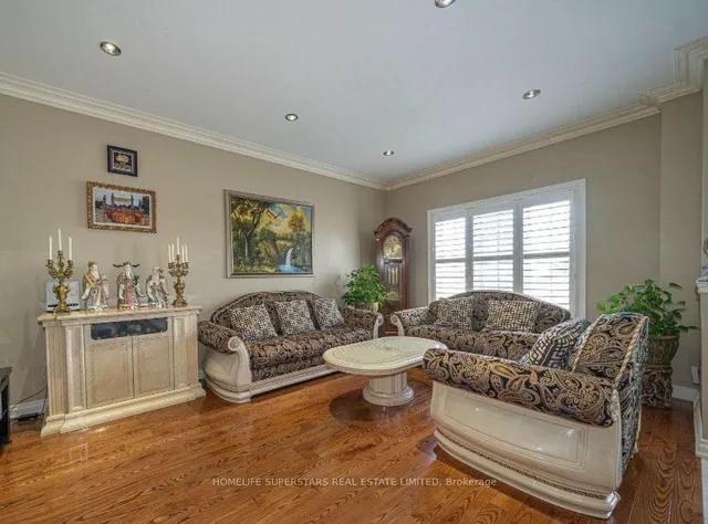 47 Davos Rd, Vaughan 2