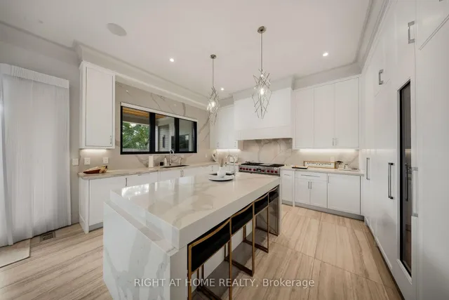 125 Clearview Hts, King 5