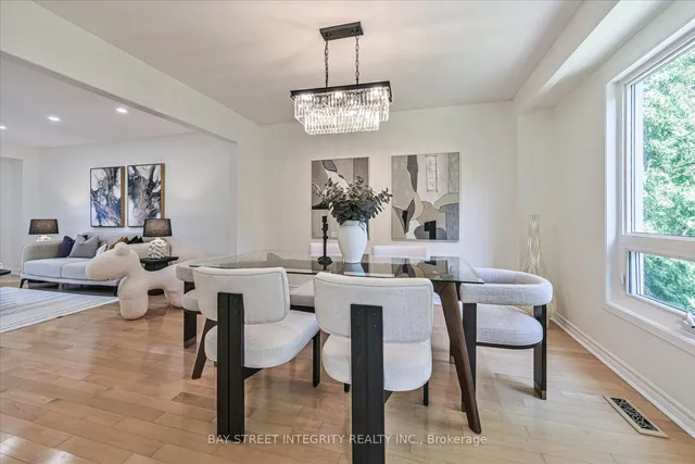 151 Old Surrey Lane, Richmond Hill 5