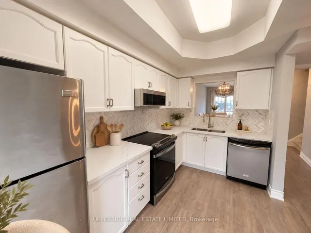 23 Observatory Lane #10, Richmond Hill 5