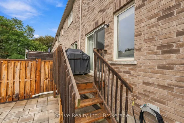 18 Bud Doucette Crt, Uxbridge 2