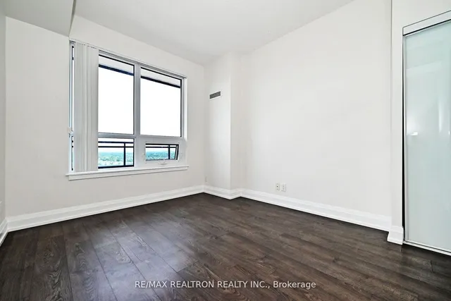 7900 Bathurst St #1122, Vaughan 4