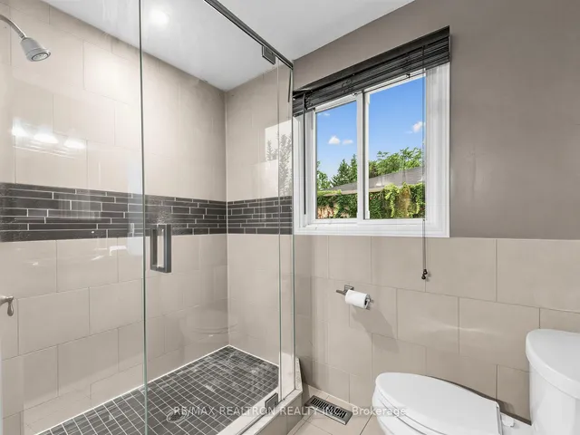 328 Salisbury Lane, Newmarket 3