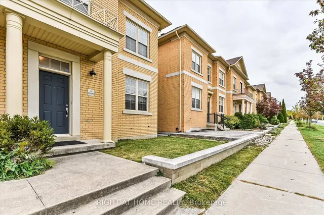 10490 Victoria Square Blvd, Markham 4