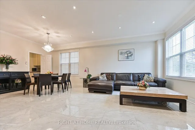 10490 Victoria Square Blvd, Markham 5