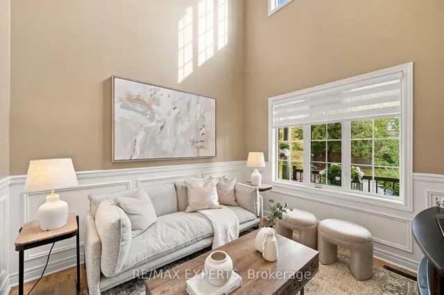 75 Keegan Cres, Vaughan 4