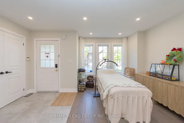 8 Rock Garden St, Markham 5