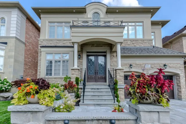 107 Headwind Blvd, Vaughan 4