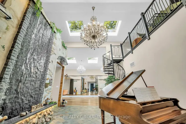 11584 Highway 48, Markham 3