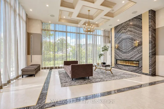 10 Gatineau Dr #515, Vaughan 4