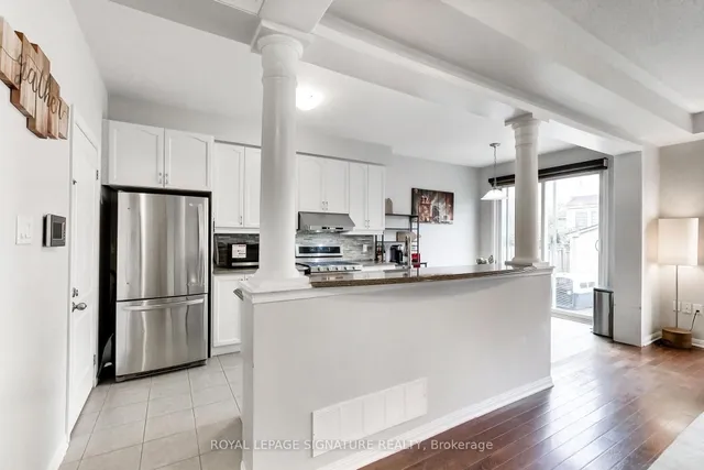 15 Whiterose Lane, Whitchurch-Stouffville 3