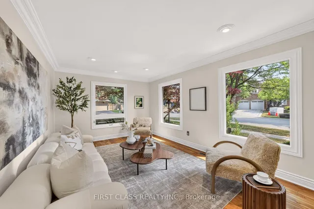 19 Tomlinson Circ, Markham 5