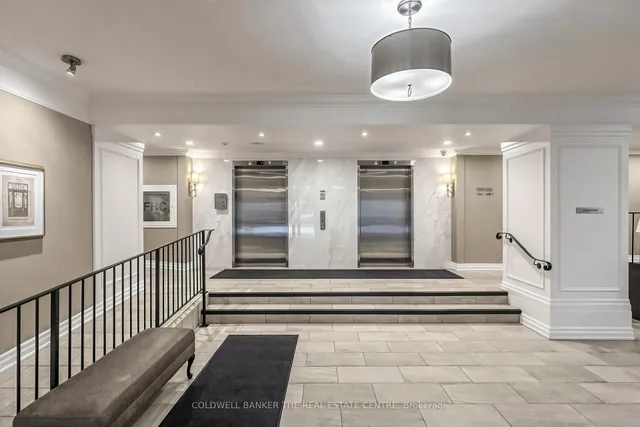 5 Weldrick Rd #301, Richmond Hill 2
