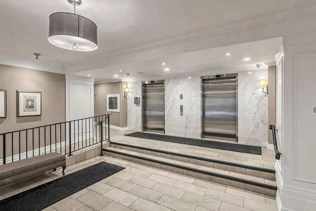 5 Weldrick Rd #301, Richmond Hill 3