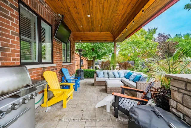 23 Maurovista Crt, Whitchurch-Stouffville 5
