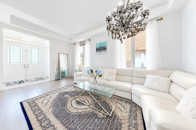 59 Hydrangea Hllw, East Gwillimbury 5