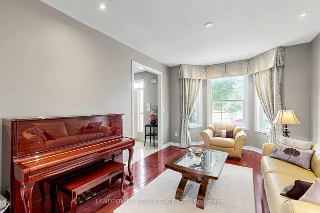 25 Reflection Rd, Markham 5