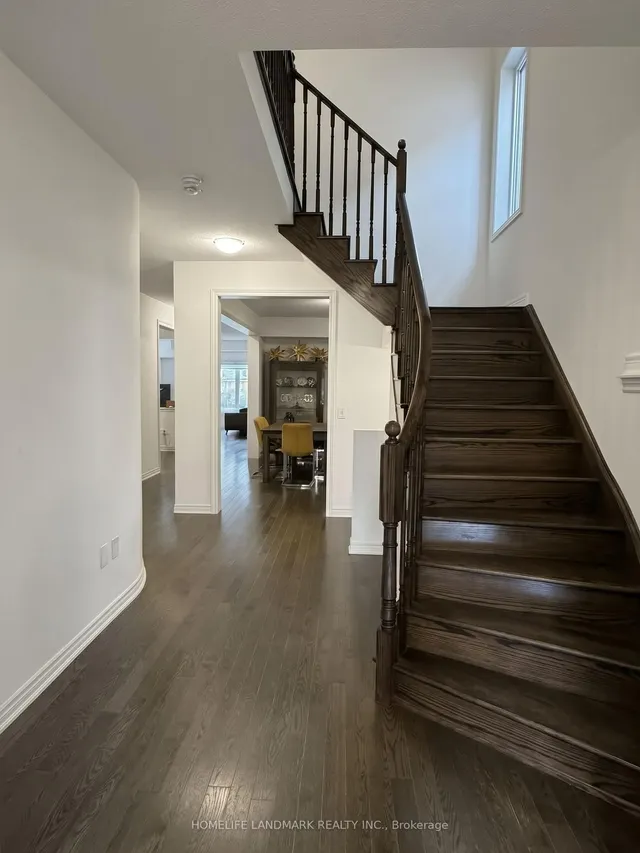 264 Sharon Creek Dr, East Gwillimbury 2