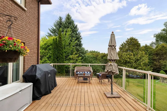 19 Grandview Cres, Bradford West Gwillimbury 4