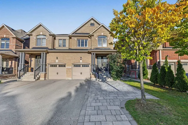 705 Yarfield Cres, Newmarket 2