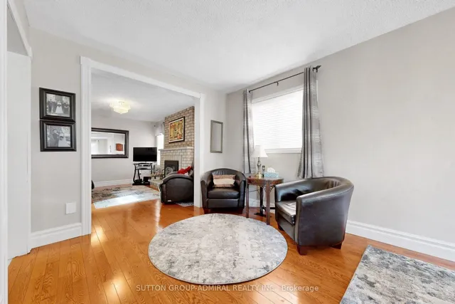 43 Berwick Cres, Richmond Hill 3