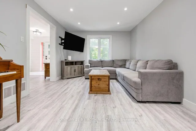 1844 Oakwood Rd, Innisfil 4
