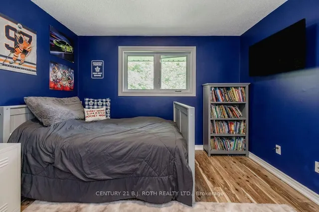 1844 Oakwood Rd, Innisfil 2