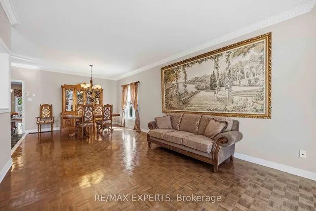 93 Velmar Dr, Vaughan 5